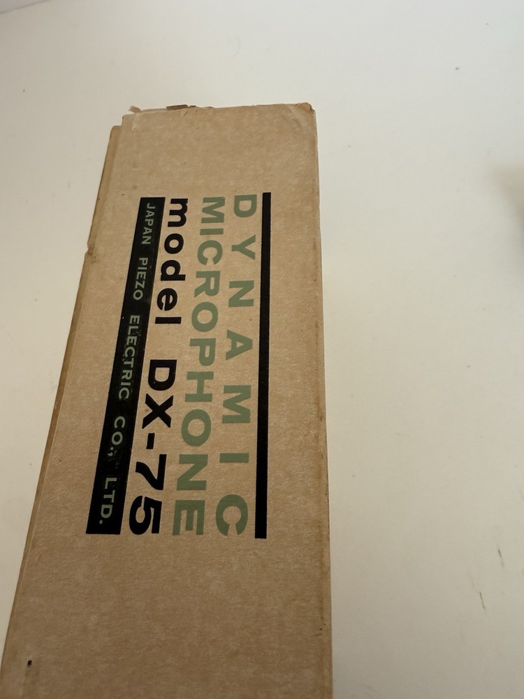 Vintage Piezo Dynamic Microphone Model DX-75 Japan Untested With Box