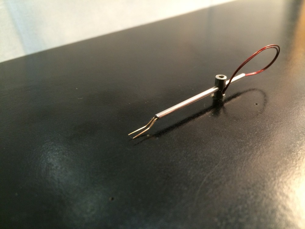 Custom-designed 10 micrometer Pt hot-wire Subminiature Probe