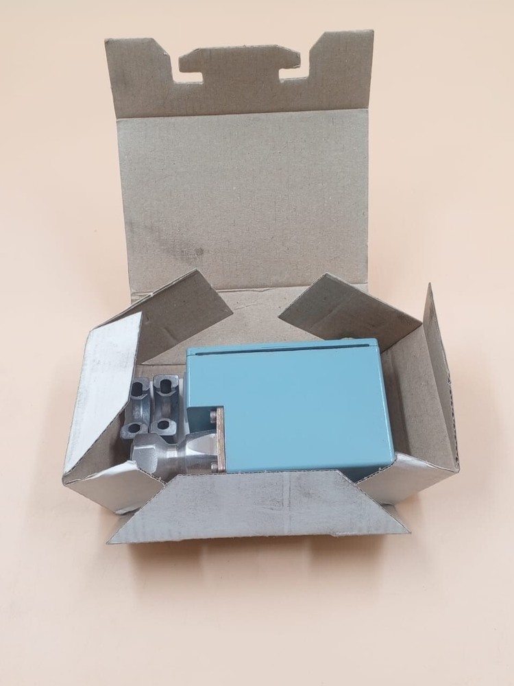 TELEMECANIQUE XMJ A01275