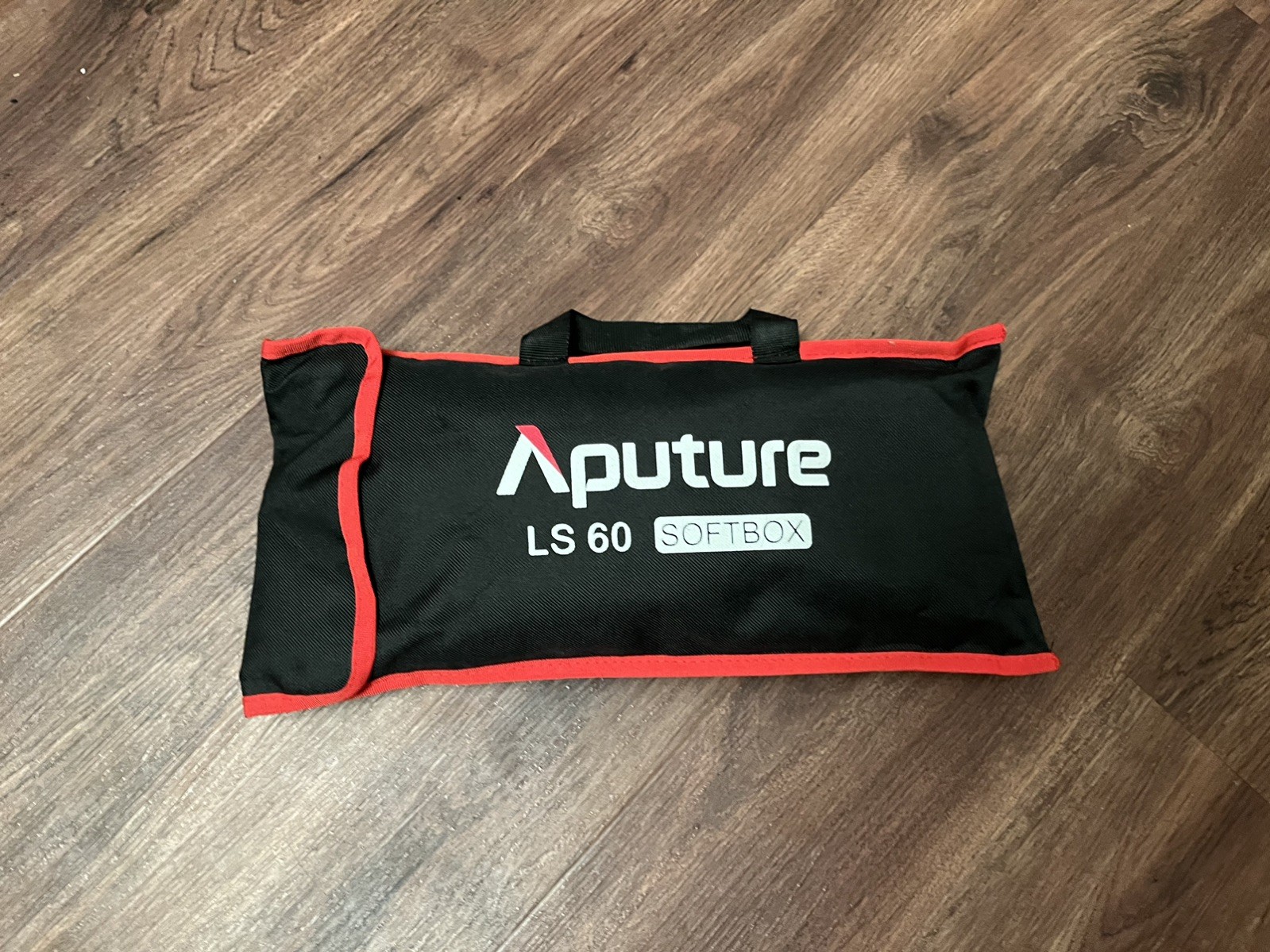 Aputure LS60 Softbox