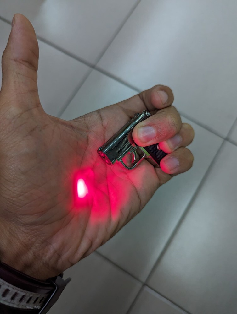 Keychain Mini Gun Laser Pointer,LED Flashlight 1.5 in