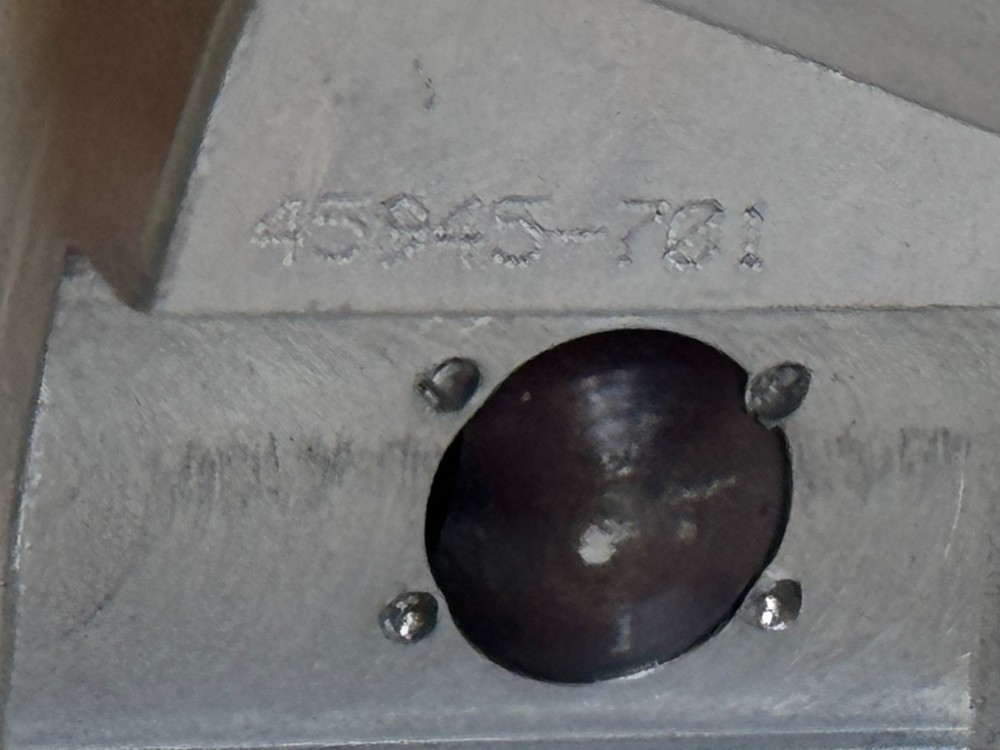 NEW 45945-701 V-Block