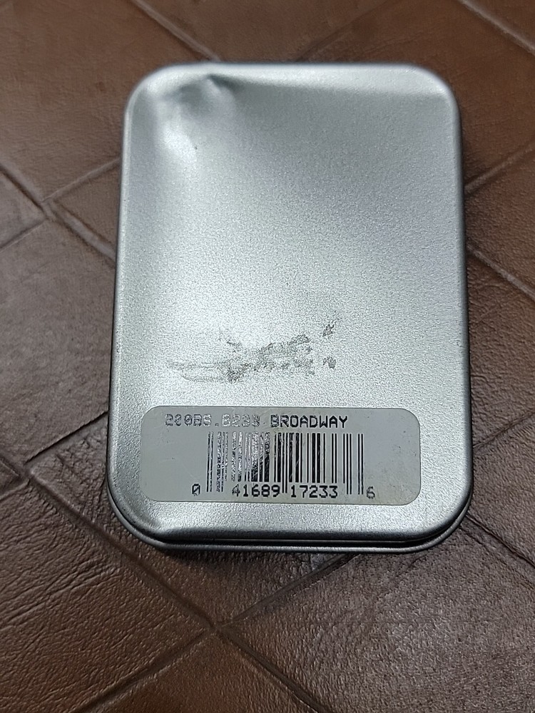 ZIPPO BROADWAY LIGHTER 2000