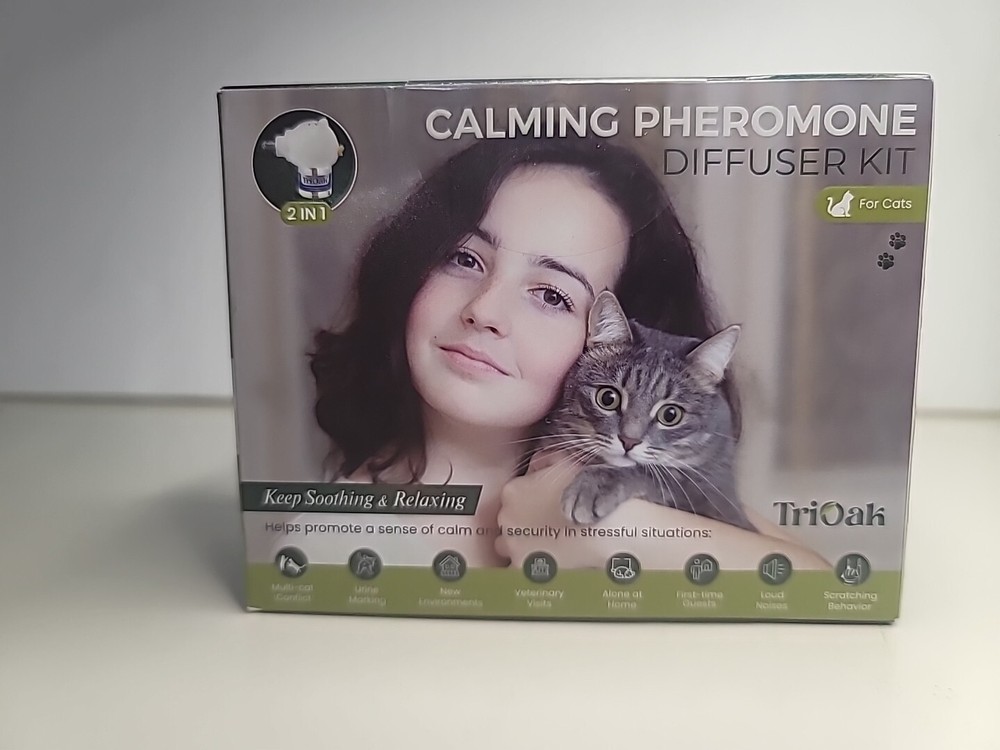 TriOak Cat Calming Diffuser - Feline Anxiety Relief - Pheromone Diffuser 2-1