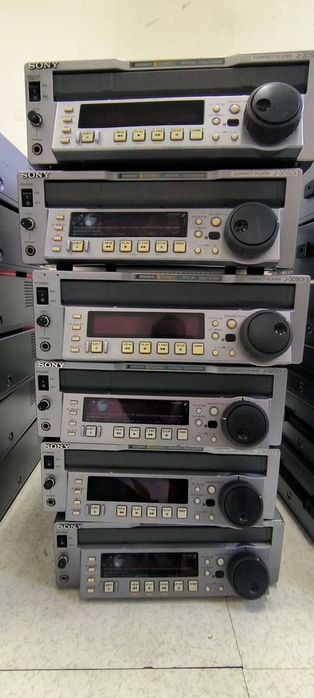 Sony J-30SDI Multi format player-- OP manual