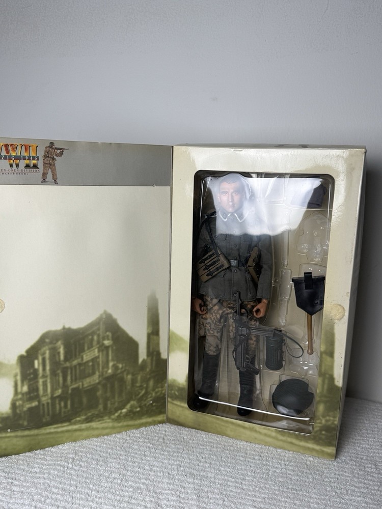 Danzig 1945 New Generation 1.5 Waffen Gren Division Limited Edit