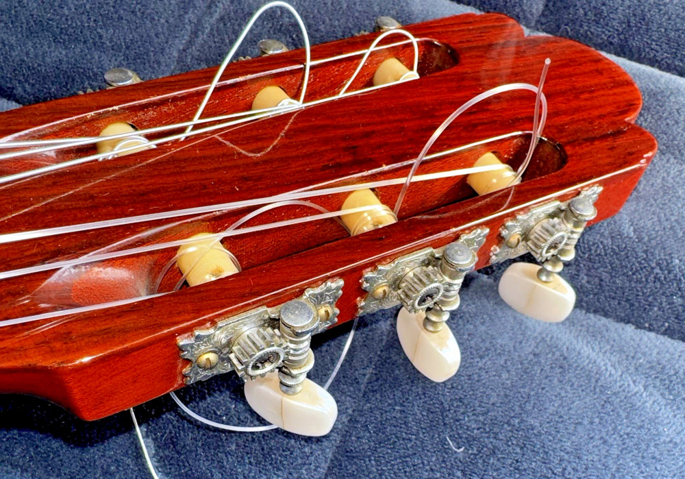 Sakazo Nakade NO.D (1968) — Signed Top-Grade Model | All Solid | 650mm Scale