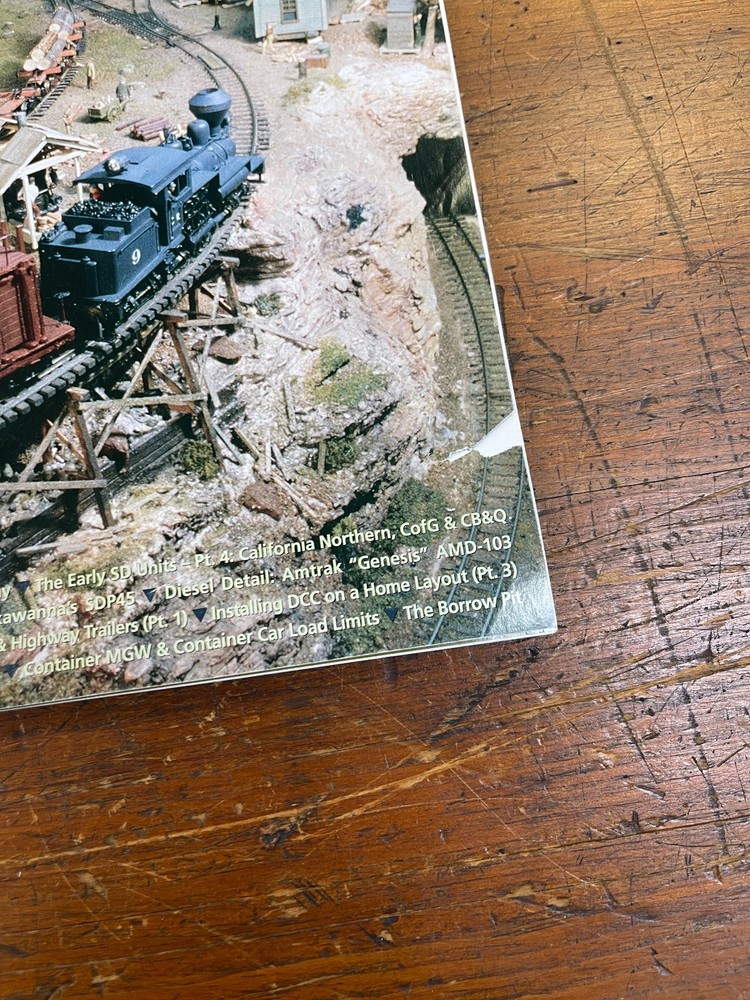 Model Railroading ~ January 1998 ~ Volume 28, No. 1 ~ Kitbashed EL SDP45