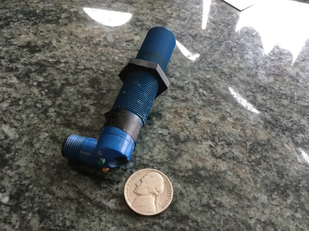 Proximity sensor used not tested for trial RS 256-764 4 wire threaded