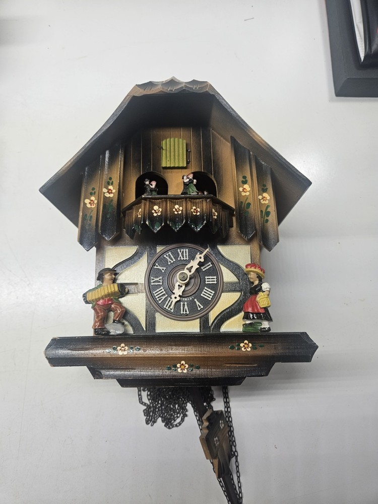 Cuendet Blaue Donau Wazer 706-34 German Cukoo Clock