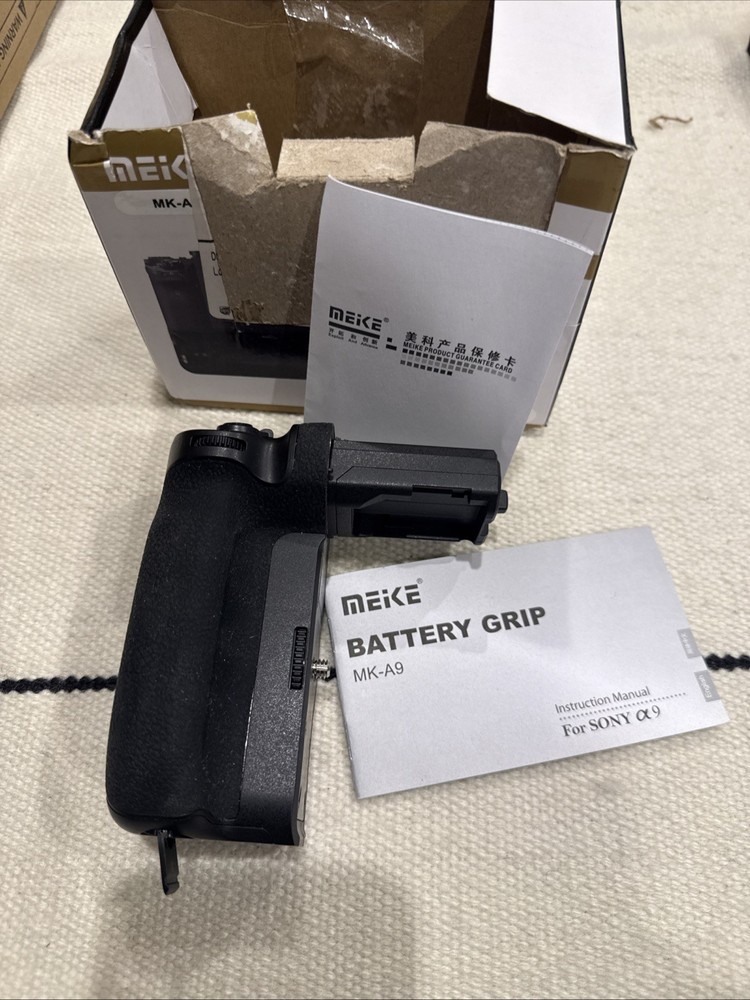 Meike MK-A9 Pro Battery Grip Open Box Untested As-Is