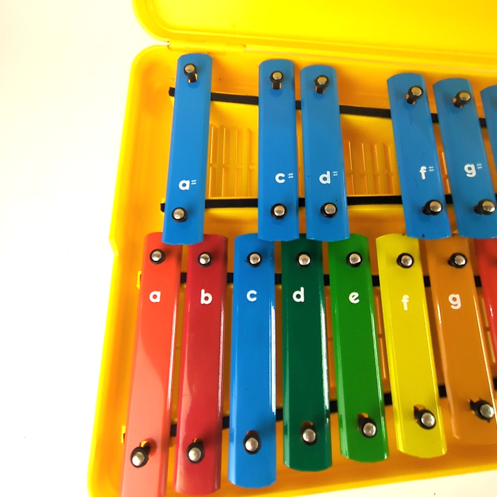 Portable 25 Note Xylophone Bright Yellow Plastic Case Collapsible Table Top