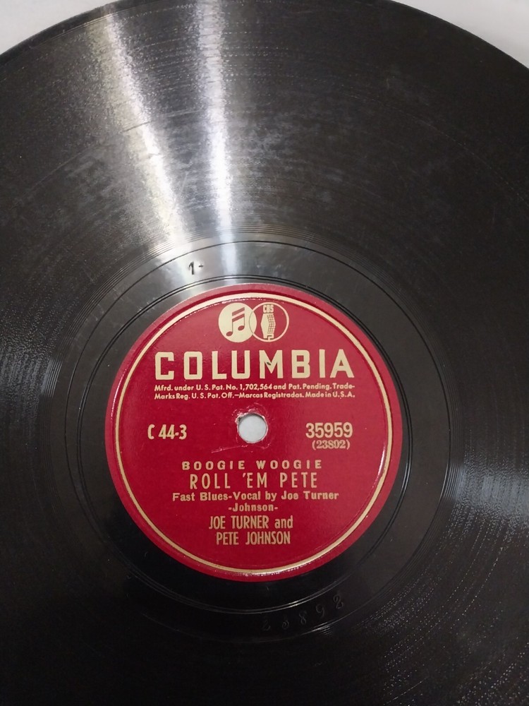 victrola record player antique