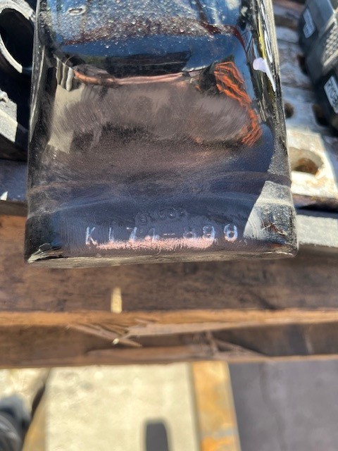 KENWORTH PAD-FRONT SPRING K174-896