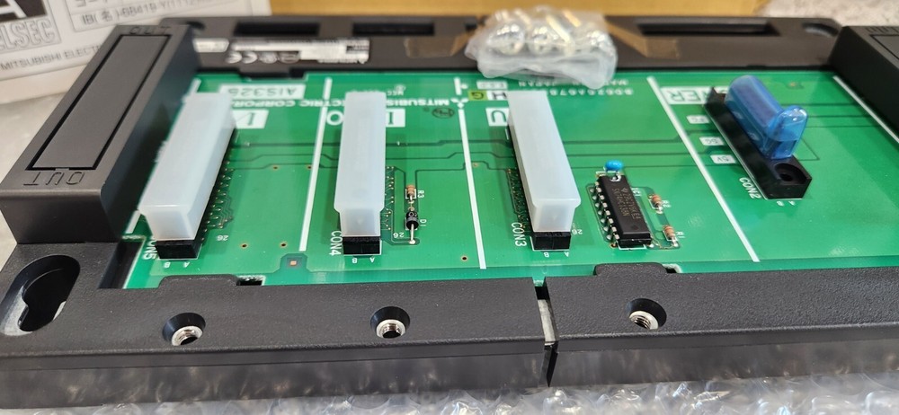 Mitsubishi A1S32B Programmable Controller Unit New in Box. Made in Japan