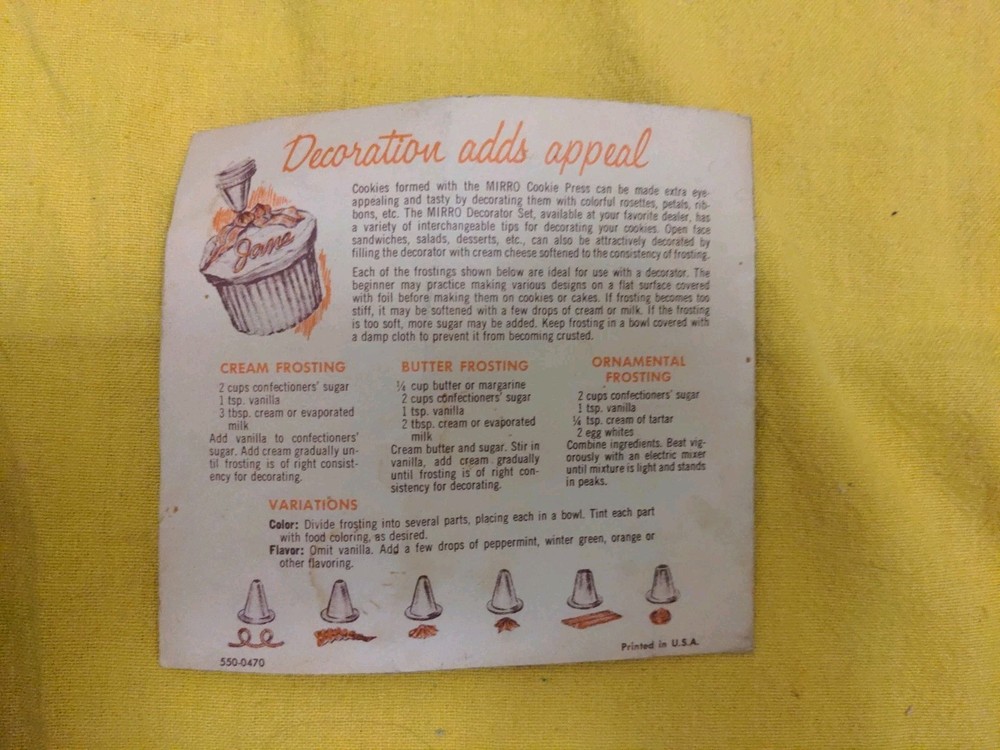 Vintage Mirro Dial-a-cookie Cookie Press