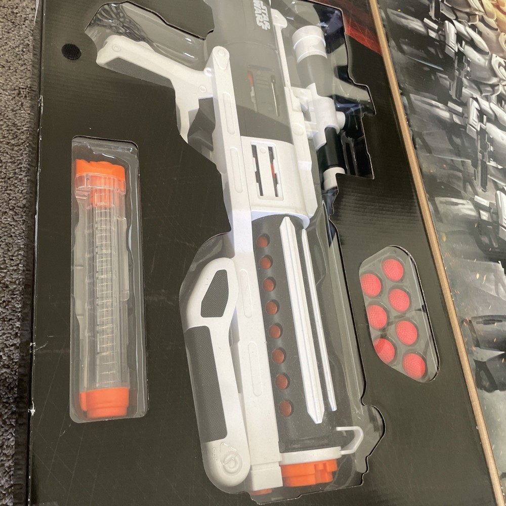 NERF RIVAL STAR WARS First Order Stormtrooper Blaster Gun In Display Box