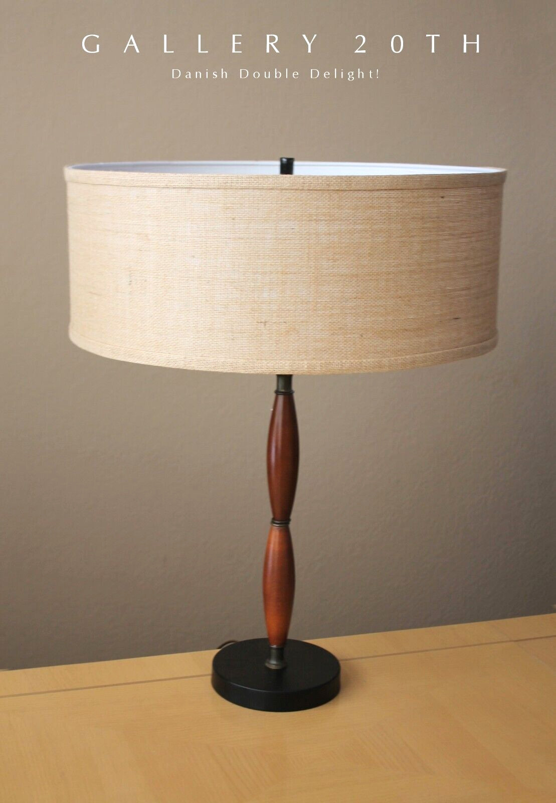 DREAMY! GERALD THURSTON TABLE LAMP! 50S LIGHTOLIER VTG MID CENTURY MODERN WALNUT