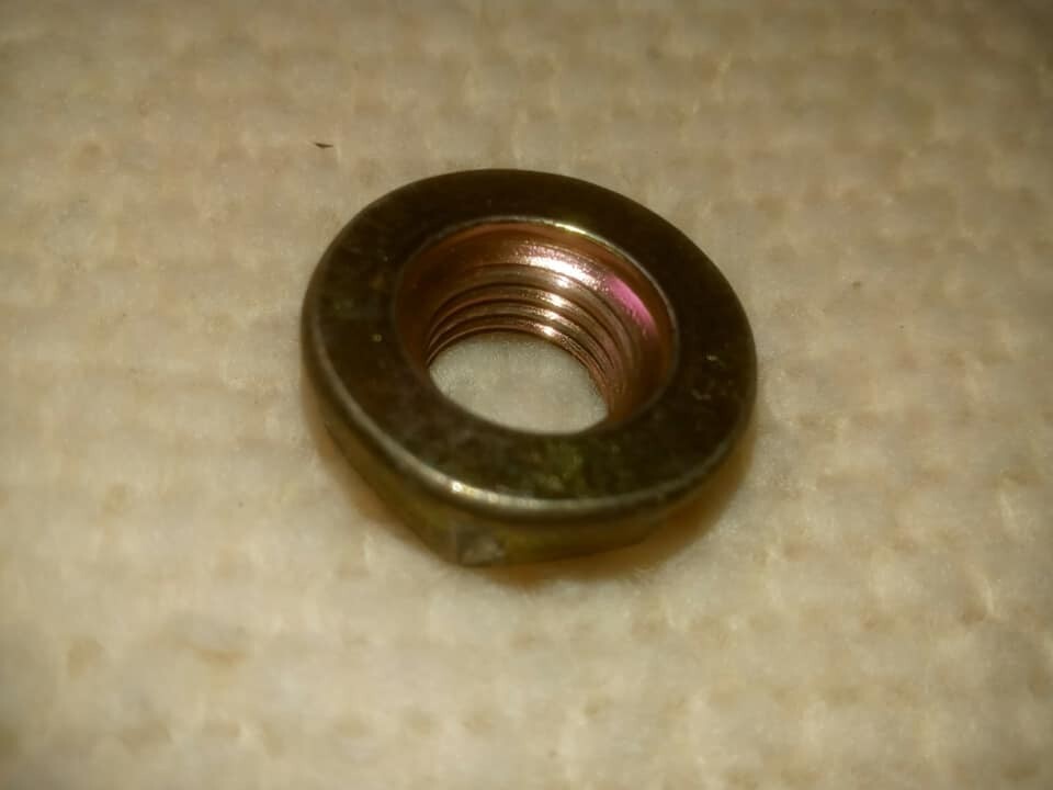 MERCURY OUTBOARD ALTERNATOR PULLY AND NUT