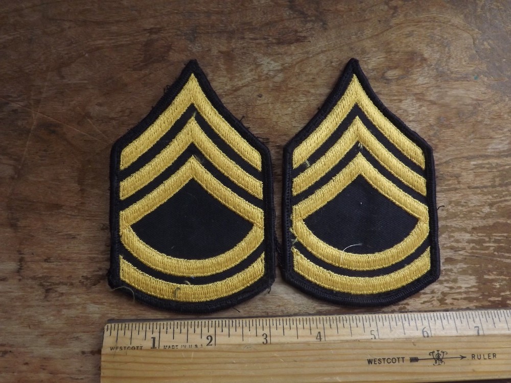 Pair, Army Sergeant First Class (E-7) Dress Blue Chevrons - INV# C1857