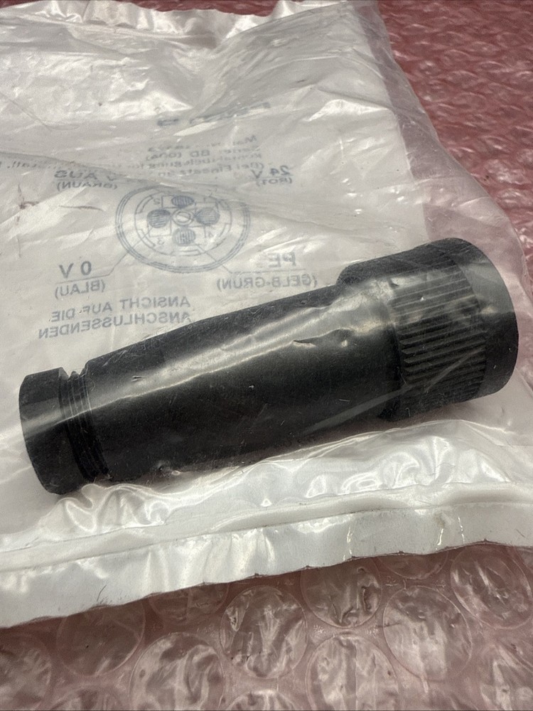 Festo NTSD-GD-9 Plug Socket 18493 NEW
