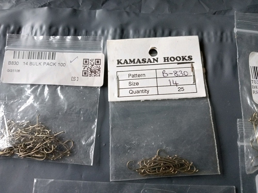 Kamasan B830 Various Sizes x 336 Hooks