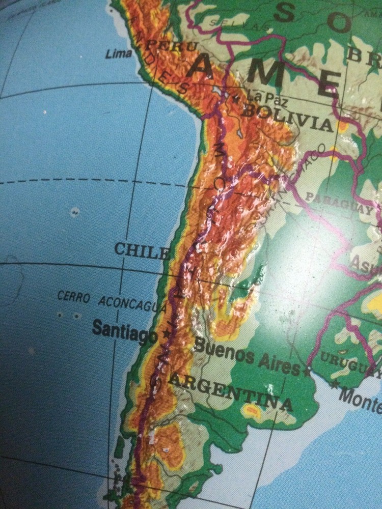 Rand Mcnally PHYS/Pol Globe Has Markable Surface