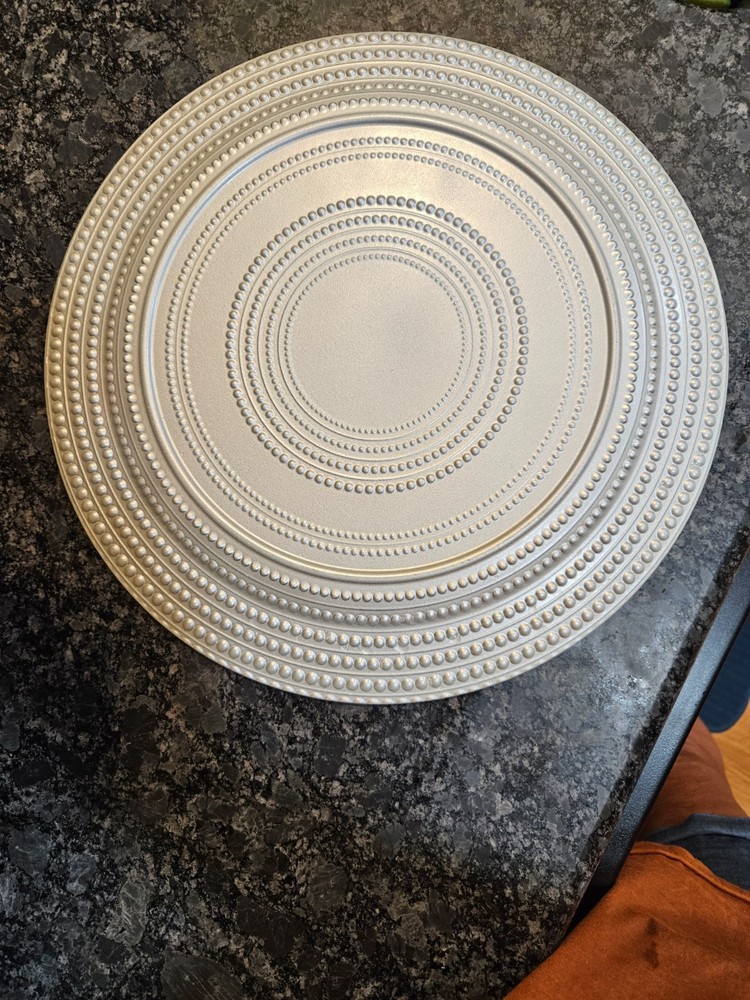 Pearl Dot Round Glass Charger - 14"