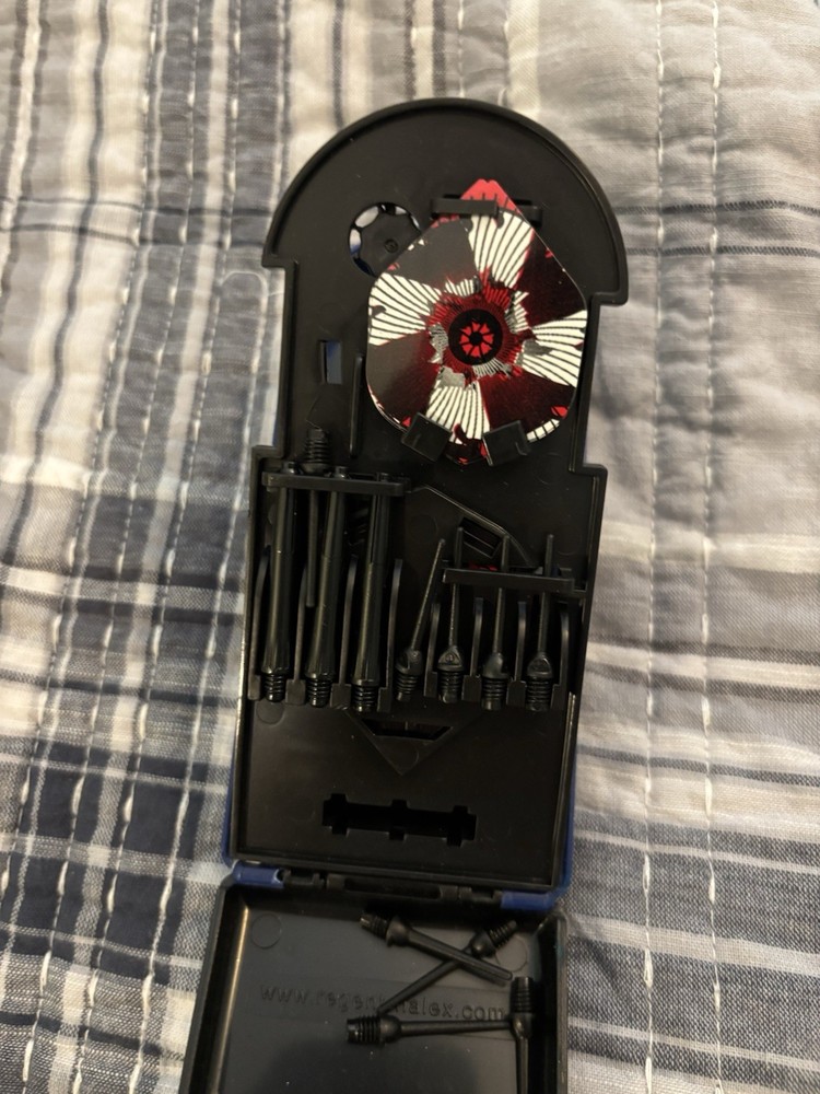 Halex Darts Set W/Case & Flights