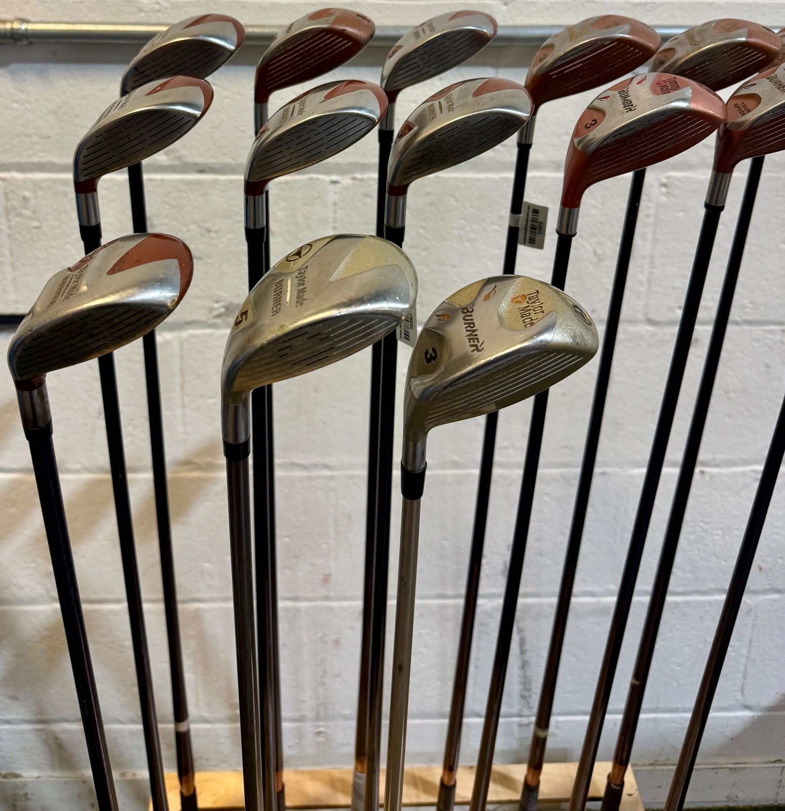 Wholesale Lot of 30 Golf Clubs - TaylorMade Fairway Woods