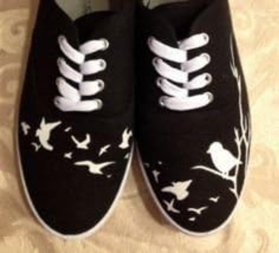 Artline White Fabric Marker - Washable, Durable, Chisel Point for Fabrics