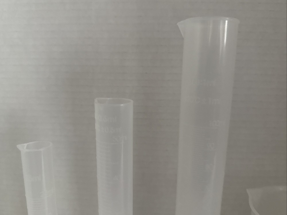 6Pc Plastic Graduated Cylinder & Beaker Set 10ml-500ml