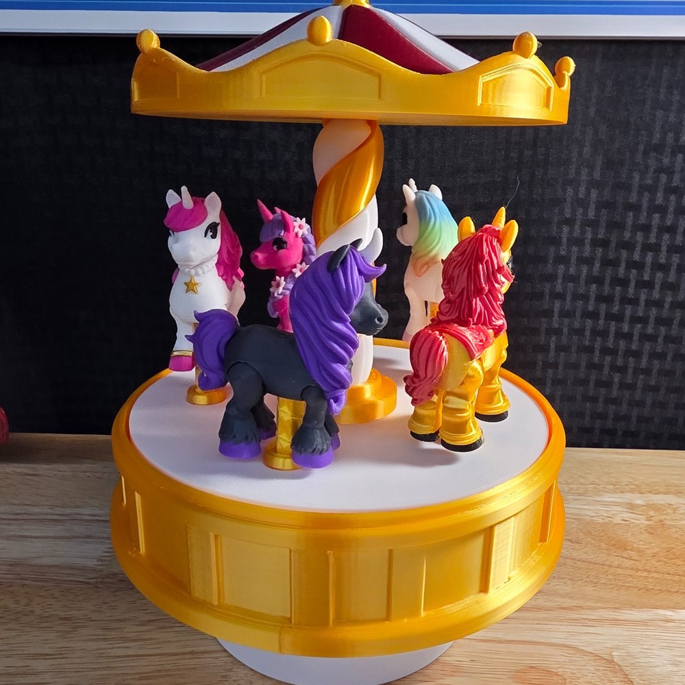 Unicorn Carousel, rotates and unicorns move up and down, 3D Printed Items