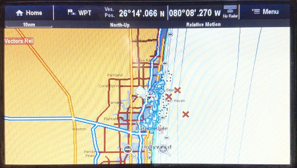 Raymarine - AIS650 - Class B Transceiver - W/ GPS Antenna & Power Cable - E32158
