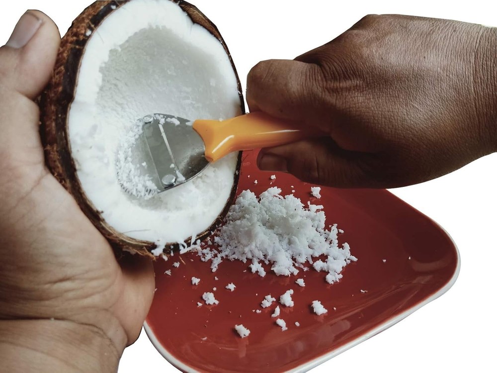 Handheld Coconut Grater and Scraper - Efficient Tool for Baking and Smoothies