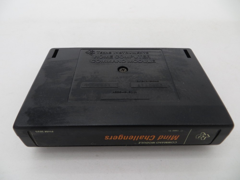 MIND CHALLENGERS Texas Instruments Home Computer Command Module 1980 PHM 3025 TI