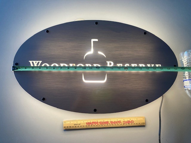 🌟 Woodford Reserve Kentucky Derby Bourbon Whiskey LED Craft Beer Bar Sign Light