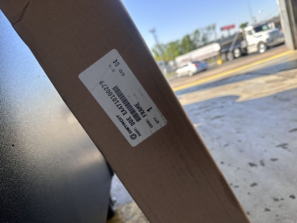 DD13 Injector Harness Frame