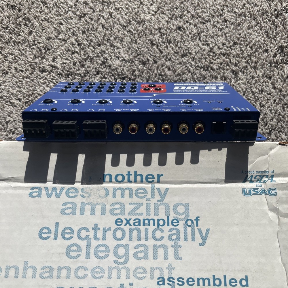 AudioControl DQ-61 Factory sound processor with equalization & time delay