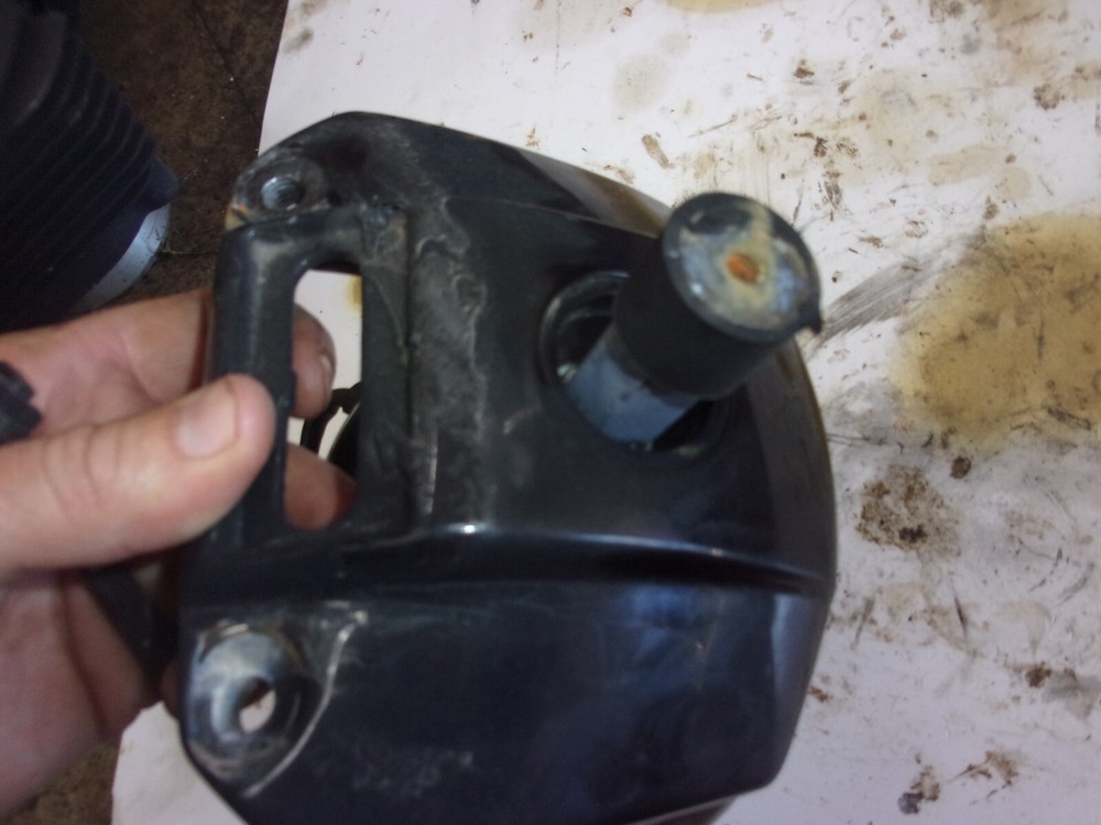 2009 HARLEY DAVIDSON XL 883 FRONT HEADLIGHT