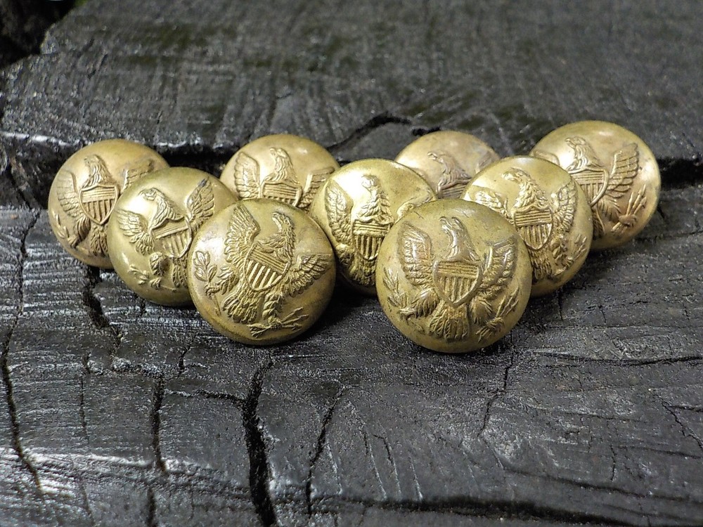 Old Rare Vintage Antique Civil War Relic Eagle Cuff Button with Free Button Case