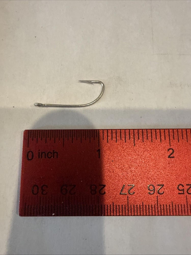 Mustad Ref 31010 ST Size 2 100 Count Box