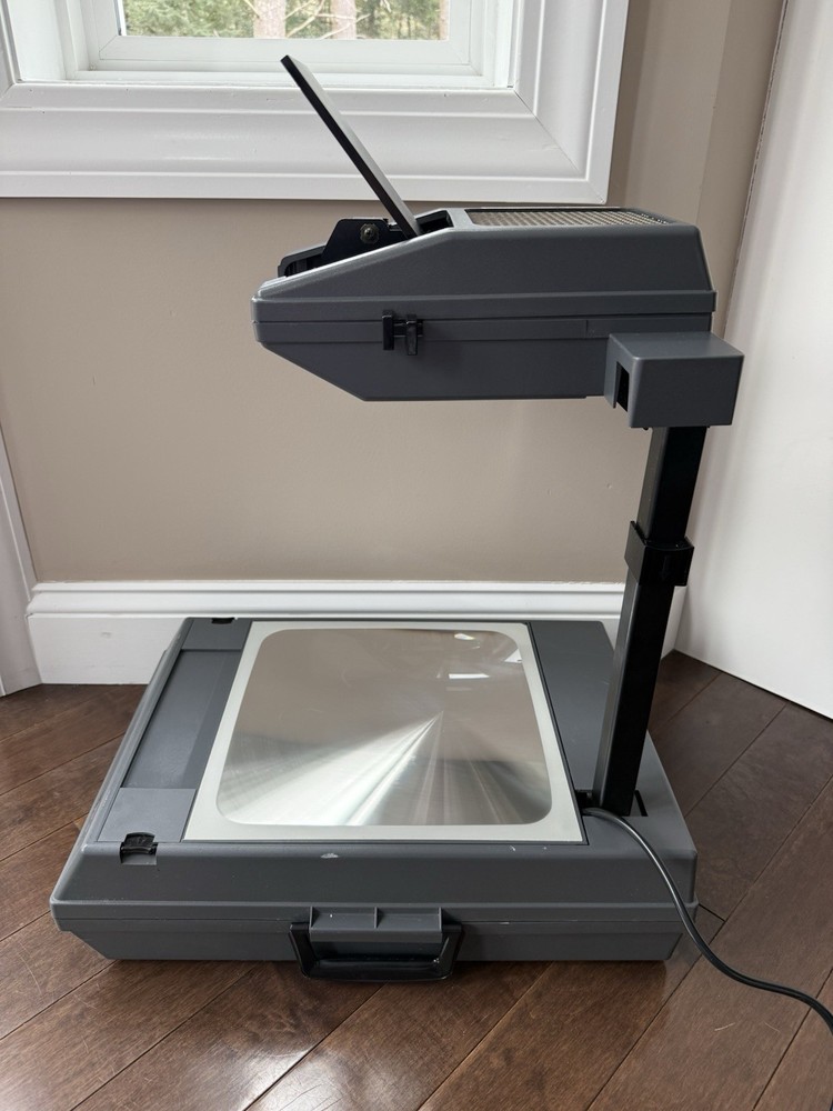 3M Model 2000 AG Portable Overhead Projector Briefcase Tested Works