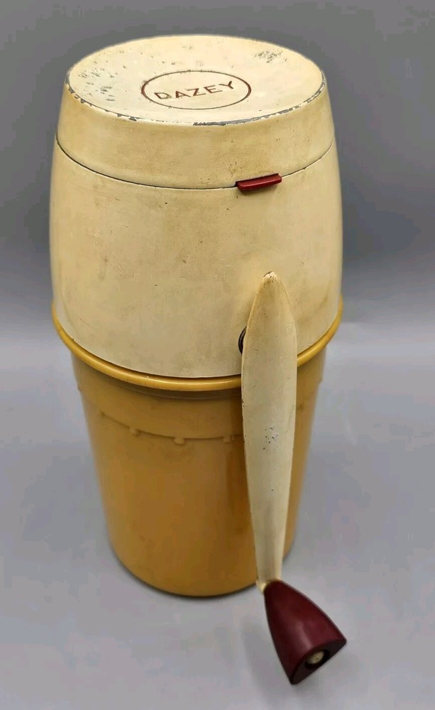 VINTAGE MCM 1950's Dazey Iceramic Ice Crusher with Crank Handle