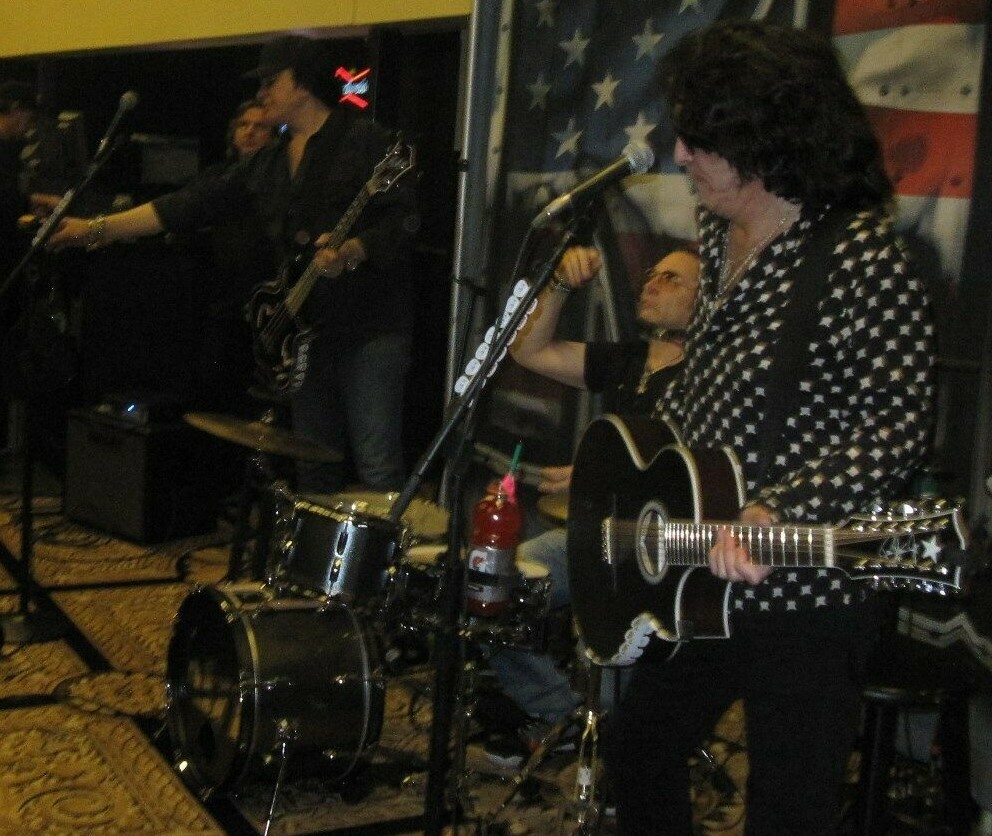 KISS SIGNED ROCKS VEGAS CD DVD GENE SIMMONS PAUL STANLEY AUTOGRAPH BAS LOA X4