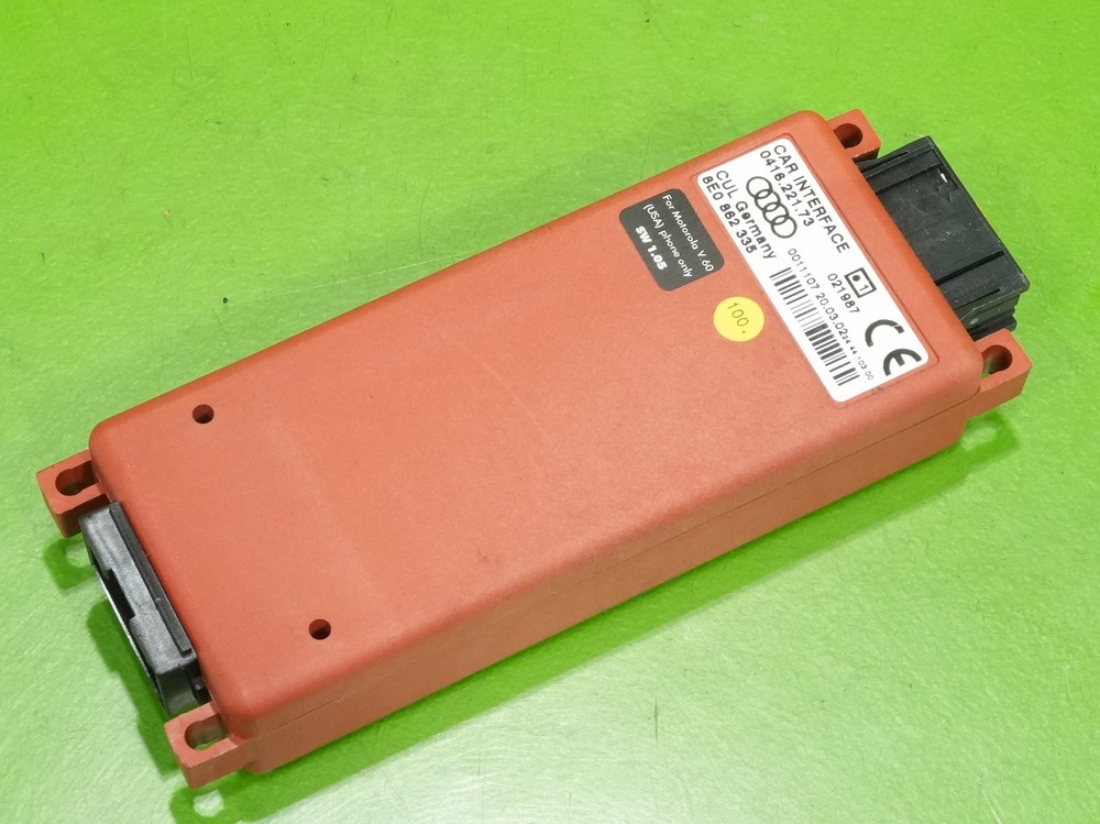 00-06 Audi TT OEM 8E0862335 hands free telephone control interface relay module