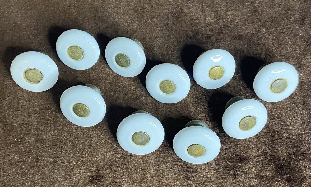 Cabinet Knobs 10 White Porcelain And Center Brass Pulls Vintage