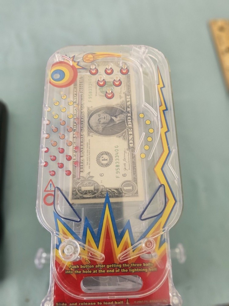 Bill Cosmic Pinball Game