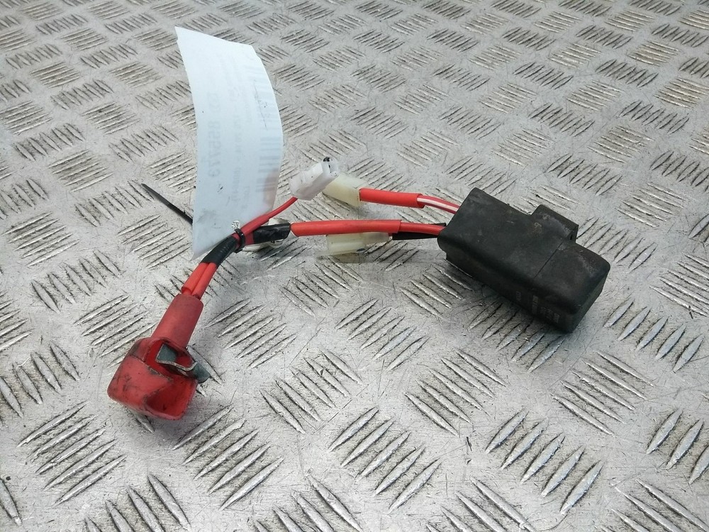 2014 YAMAHA MT 125  Starter Solenoid