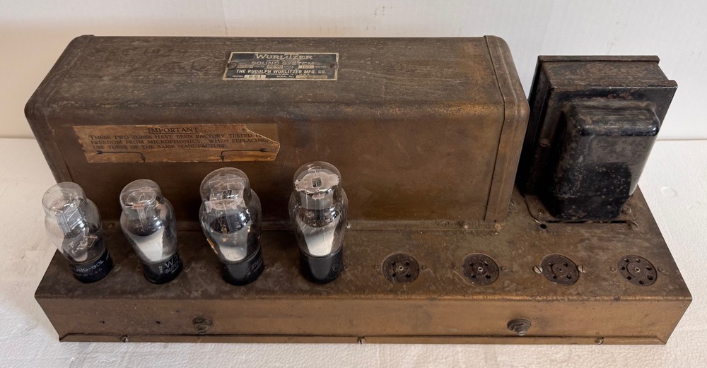 WURLITZER 661 AMPLIFIER FOR RESTORATION